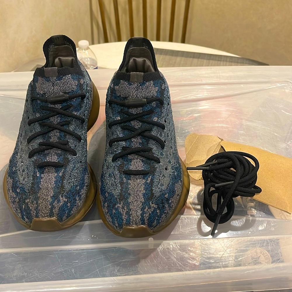 Adidas Yeezy Boost 380